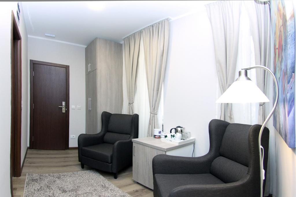 Gala Luxury Suites Beograd Phòng bức ảnh