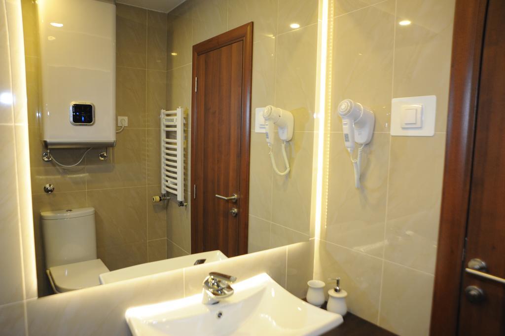 Gala Luxury Suites Beograd Phòng bức ảnh