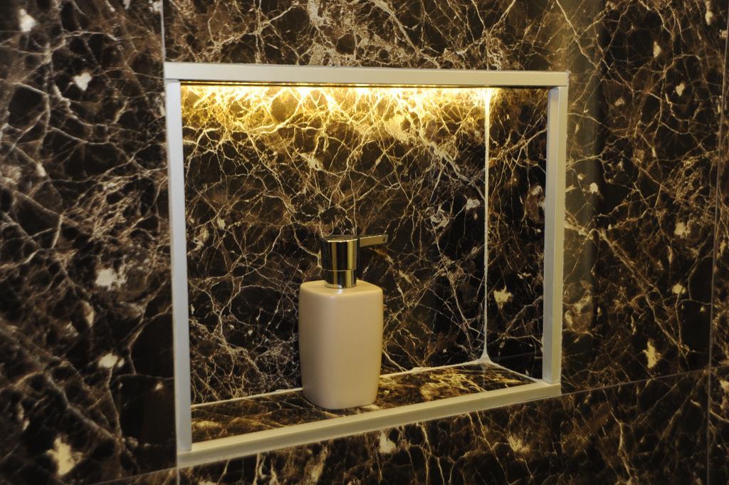 Gala Luxury Suites Beograd Phòng bức ảnh